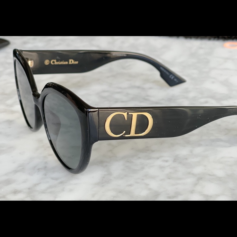DDiorF 100%Authentic Cat Eye Dior Sunglasses